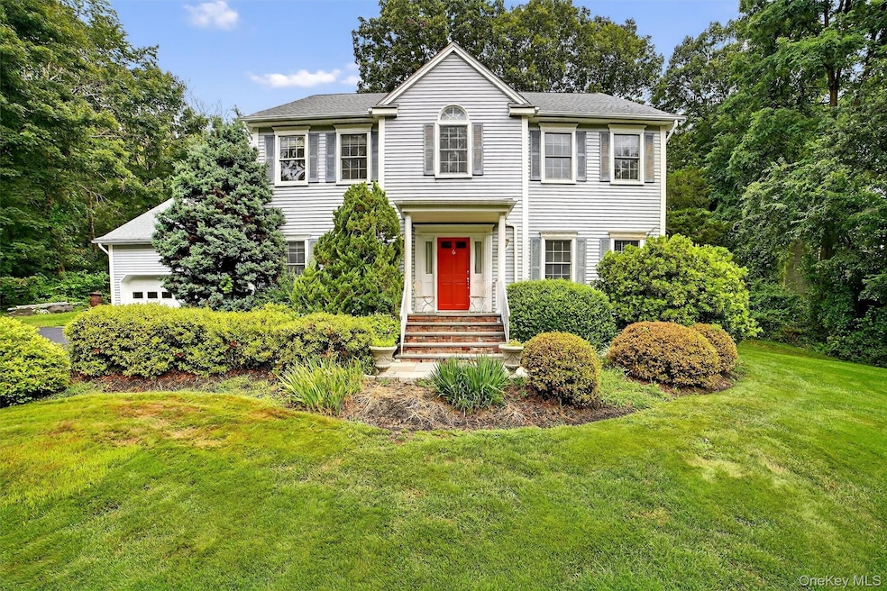 12 Veronica Ct, Cortlandt Manor, NY 10567 - photo 1