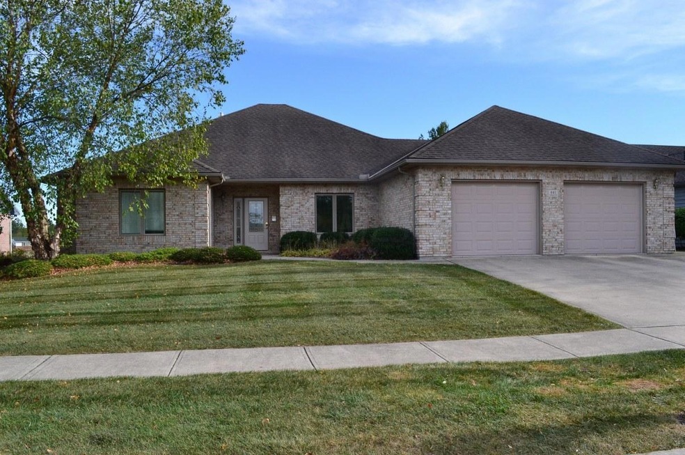 441 Timberview Dr, Marysville, OH 43040 - photo 1