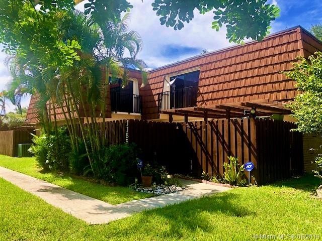 11851 SW 8th Ct, Davie, FL 33325 - photo 1