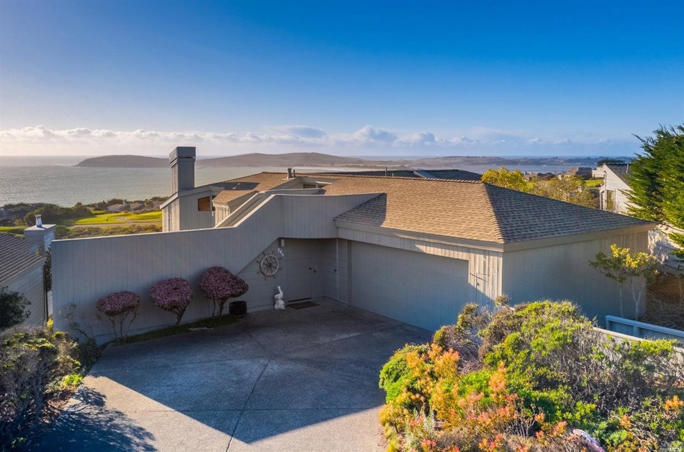 Driveway and extra parking