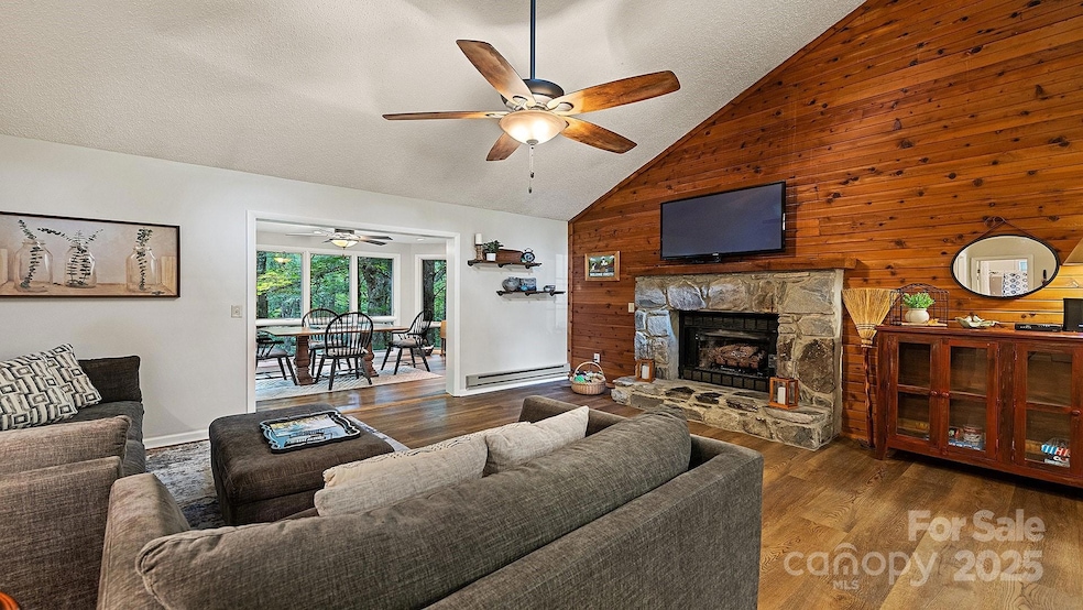 Under Contract $360,000 • Co-Listing Agent