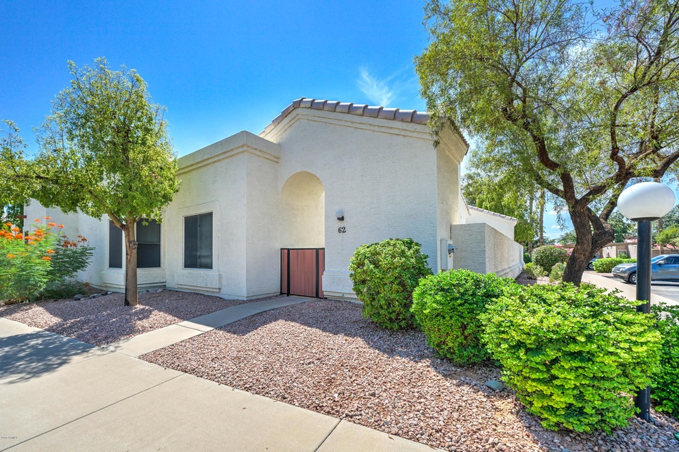 2100 W Lemon Tree Place unit 62, Chandler, AZ 85224 - photo 1