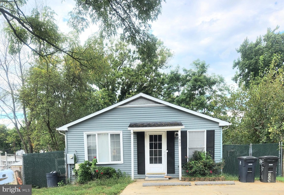 805 Elfin Ave, Capitol Heights, MD 20743 - photo 1