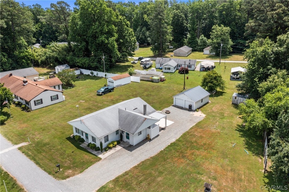 144 Cedar Dr, Dunnsville, VA 22454 - photo 1