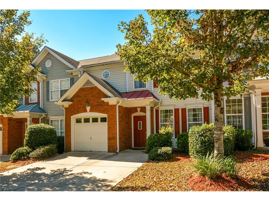 Wonderful, well maintained townhome is highly soug