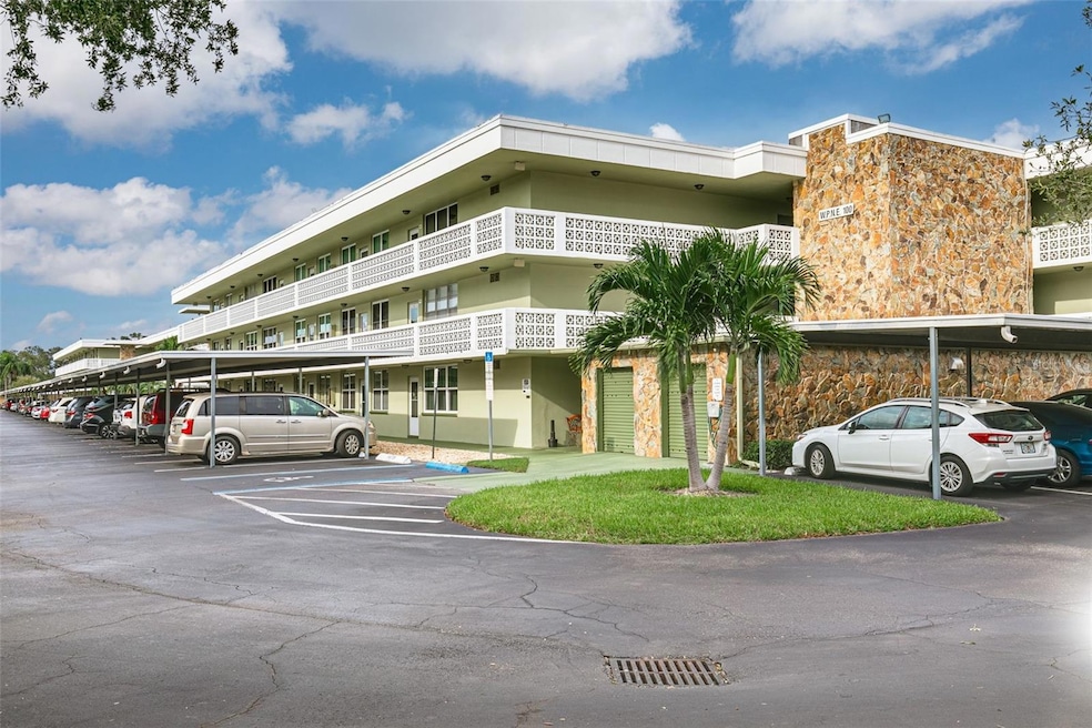 Winston Park NE - Building 100