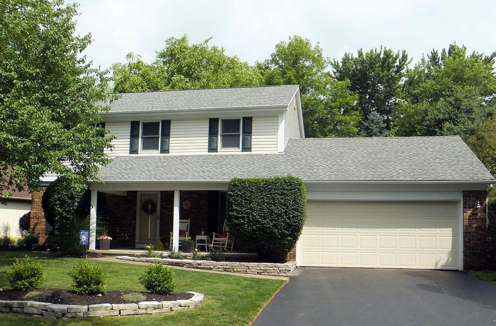 2118 Surreygate Dr, Columbus, OH 43235 - photo 1