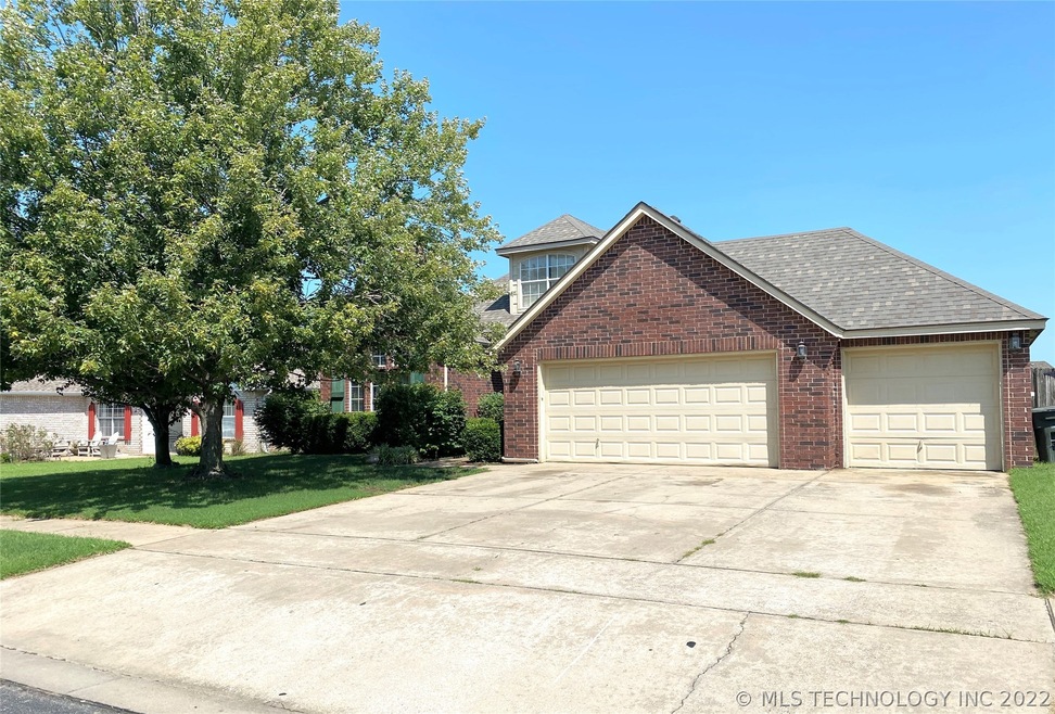 Beautiful home located in Bailey Ranch estates, ga