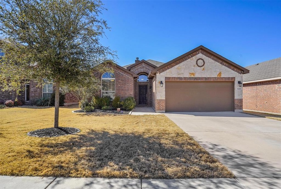 1205 Ashley Dr, Weatherford, TX 76087 - photo 1