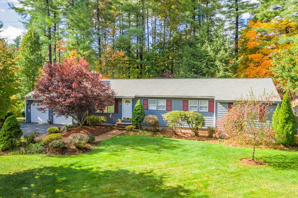 49 Buckingham Dr, Billerica, MA 01821 - photo 1