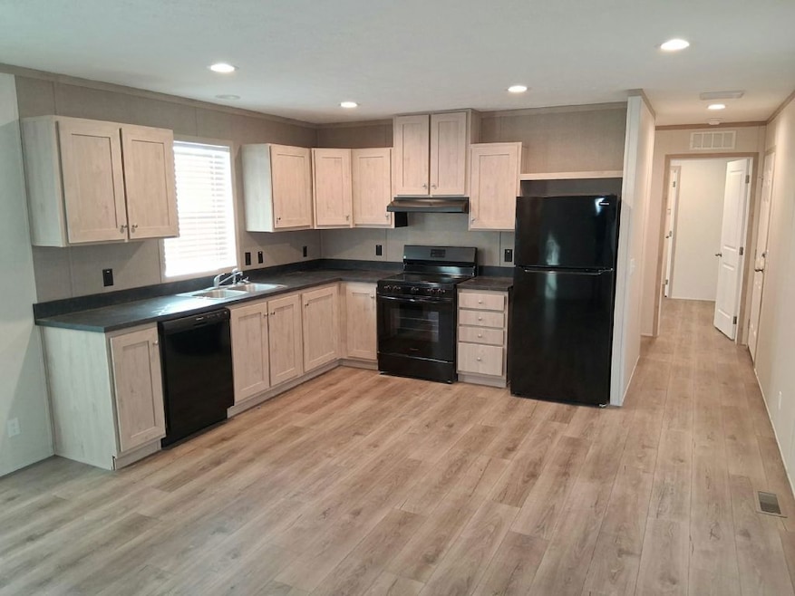 3900 Clark Ln unit 190, Columbia, MO 65202 - photo 1