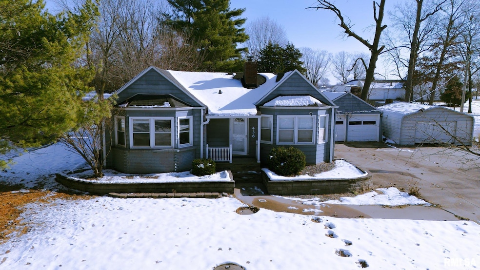 436 Hickory Grove E, Quincy, IL 62305 - photo 1