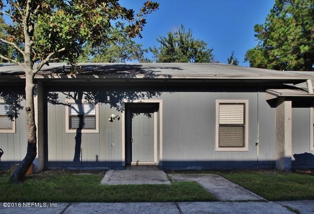 7627 Indian Lakes Dr unit 3, Jacksonville, FL 32210 - photo 1