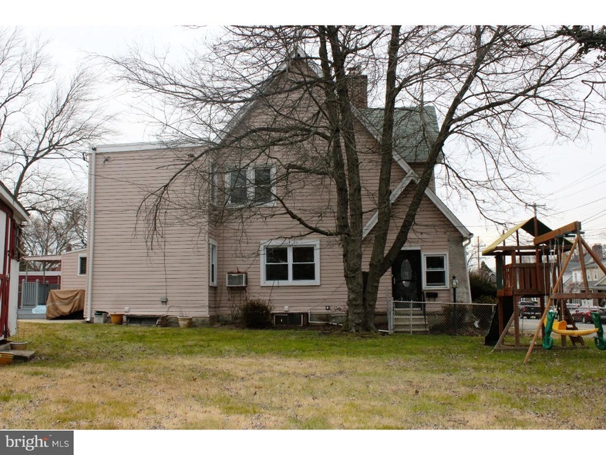 2523 Marshall Rd, Drexel Hill, PA 19026 - photo 1