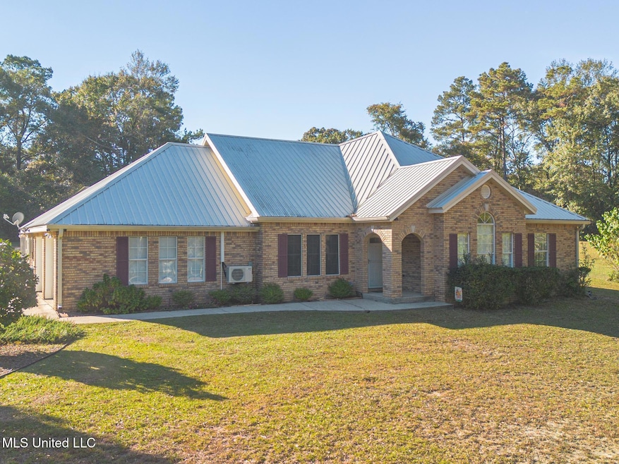 56 Kelly Rose Ln, Mc Henry, MS 39561 - photo 1