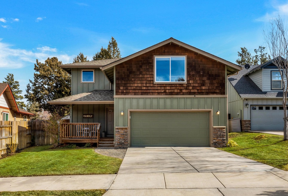 62914 Bilyeu Way 1