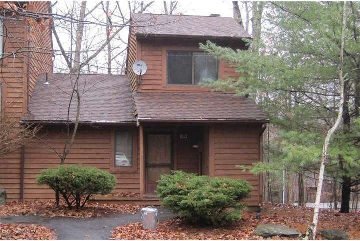 218 Falls Cir, Bushkill, PA 18324 - photo 1