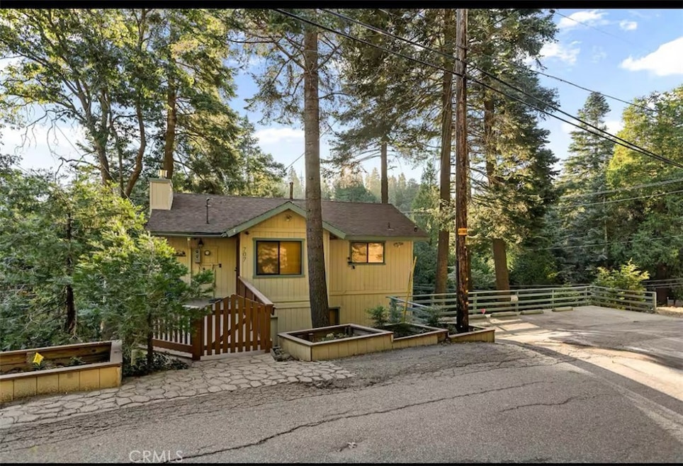 707 Virginia Ct, Lake Arrowhead, CA 92352 - photo 1