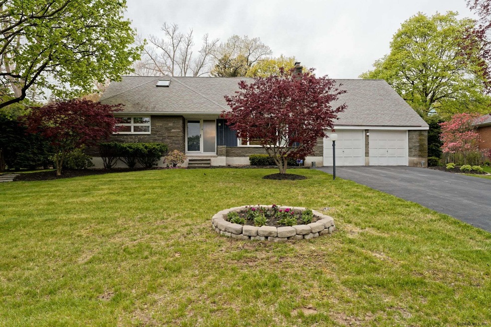 5 Gregory Ln, Albany, NY 12211 - photo 1