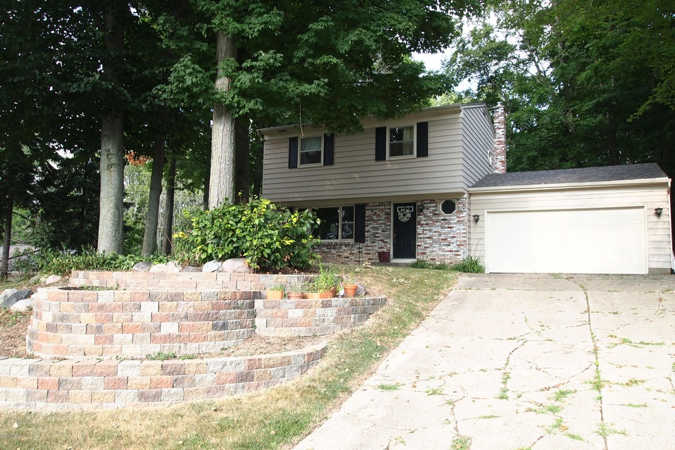 8642 Gardendale Ave SW, Byron Center, MI 49315 - photo 1