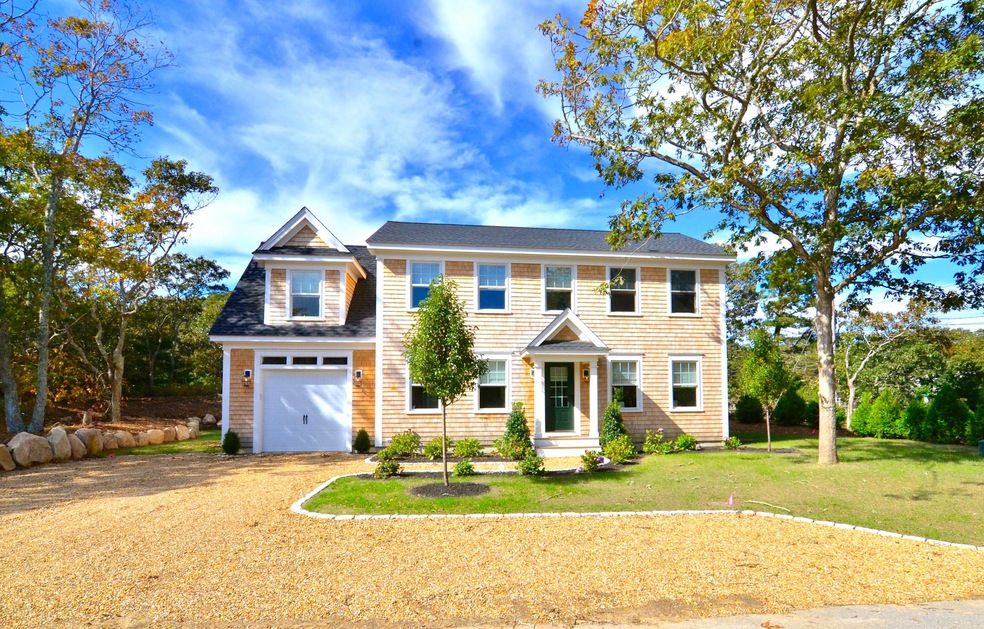 8 10th St S, Edgartown, MA 02539 - photo 1