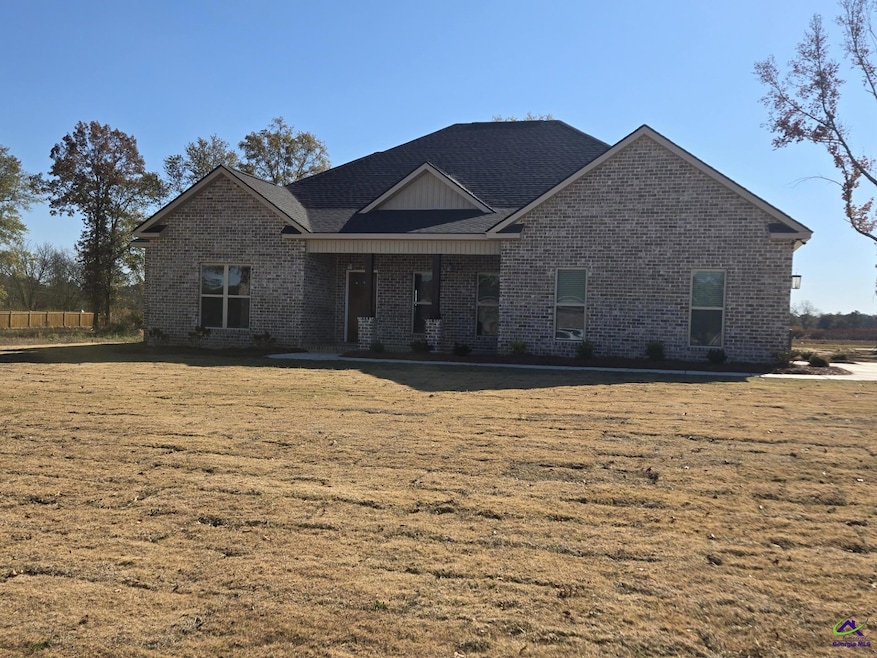 211 Serenity Ct, Byron, GA 31008 - photo 1