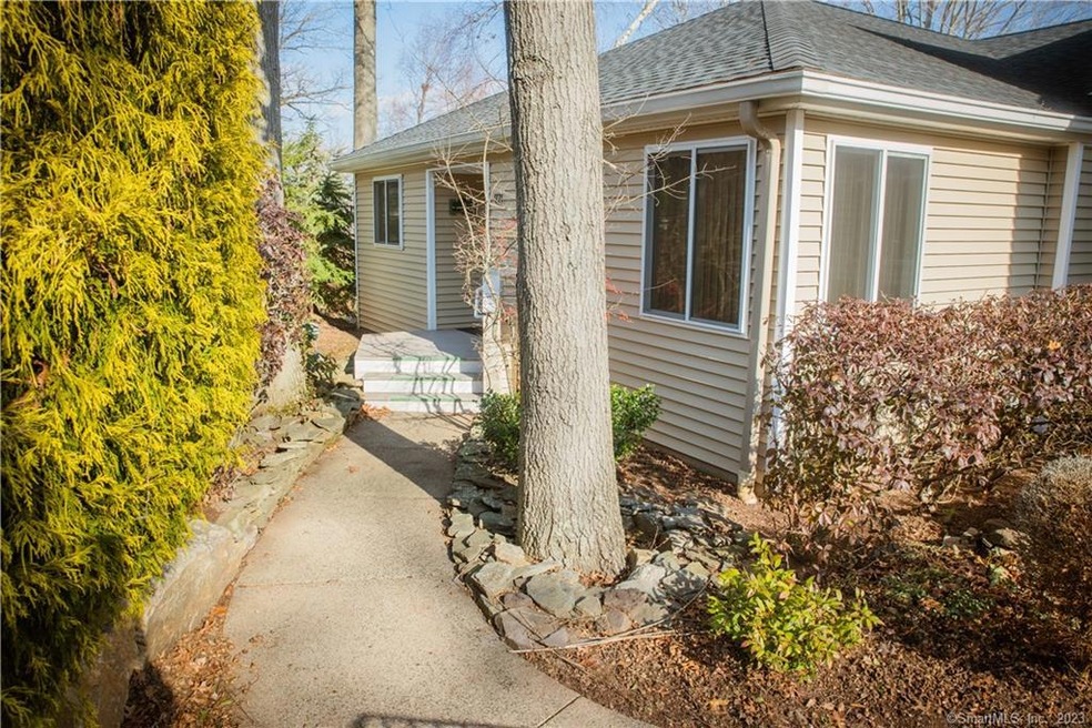 27 Quarry Dock Rd, Branford, CT 06405 - photo 1