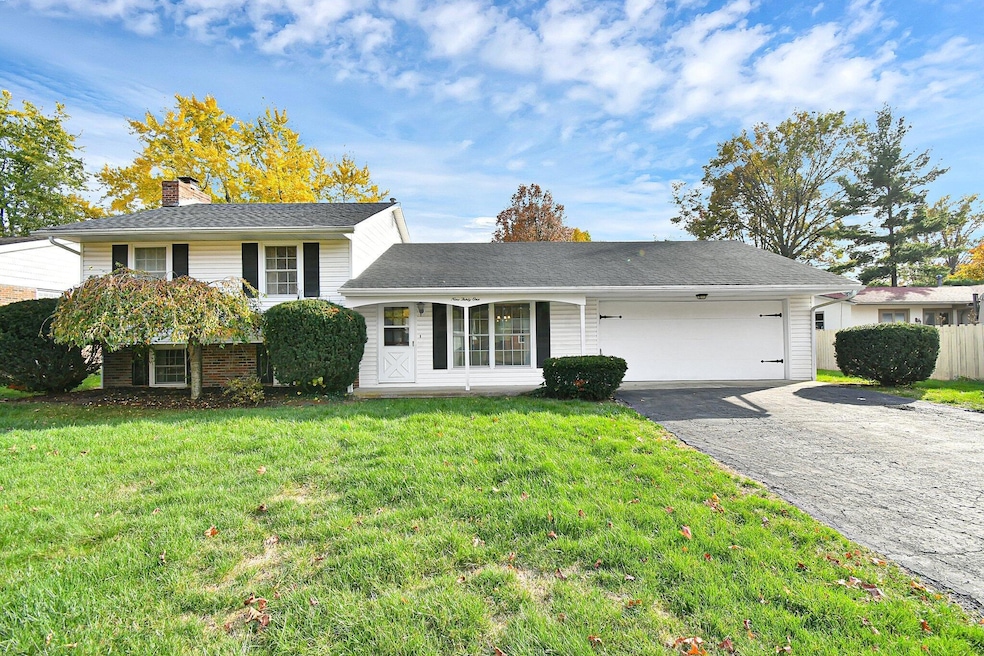 931 Sherwood Ave, Marysville, OH 43040 - photo 1