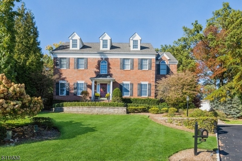 223 Wiltsie Ct, Wyckoff, NJ 07481 - photo 1