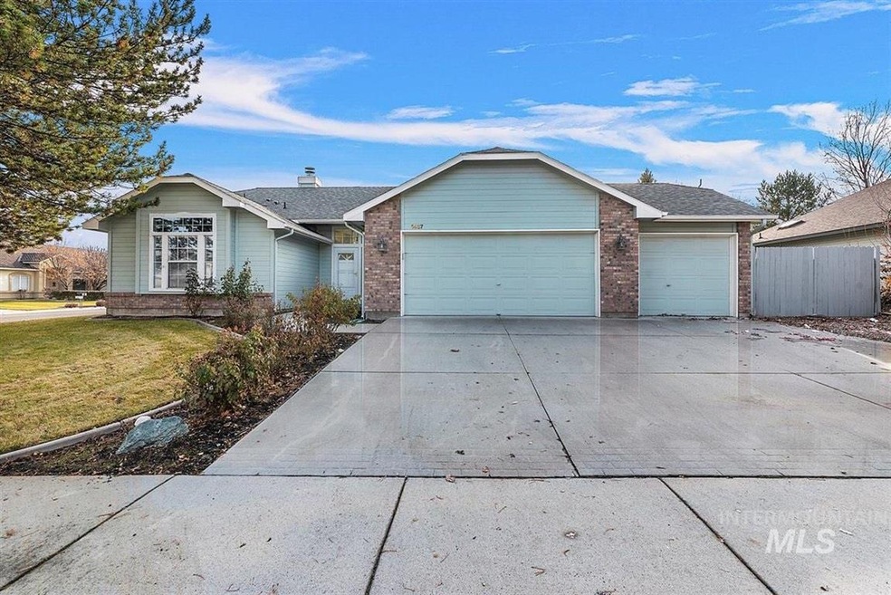 1437 E Trevino St, Eagle, ID 83616 - photo 1