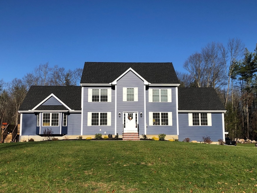 6 Blaisdell Ct, Raymond, NH 03077 - photo 1