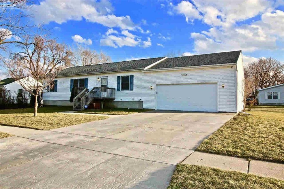 1158 Carman St, Burton, MI 48529 - photo 1