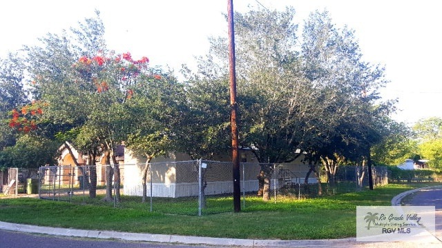 416 Apollo Cir E, Donna, TX 78537 - photo 1