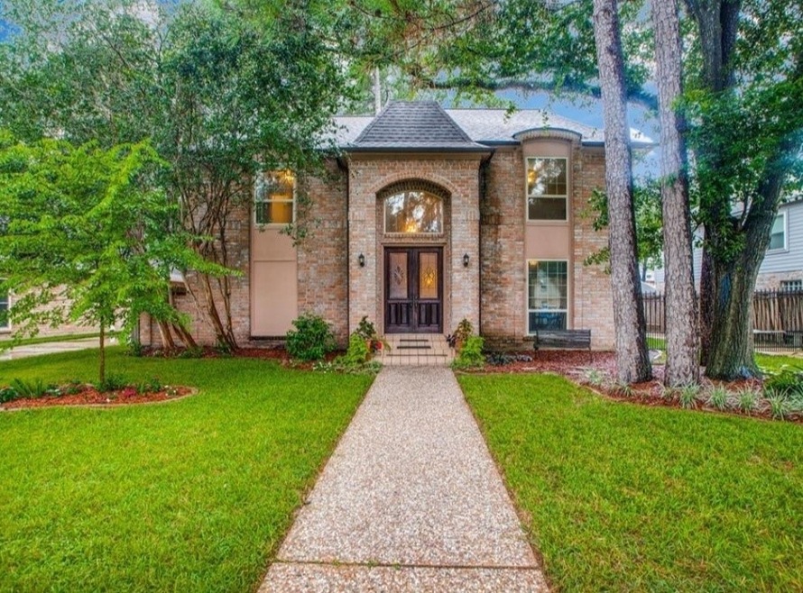 15627 Birchview Dr, Tomball, TX 77377 - photo 1