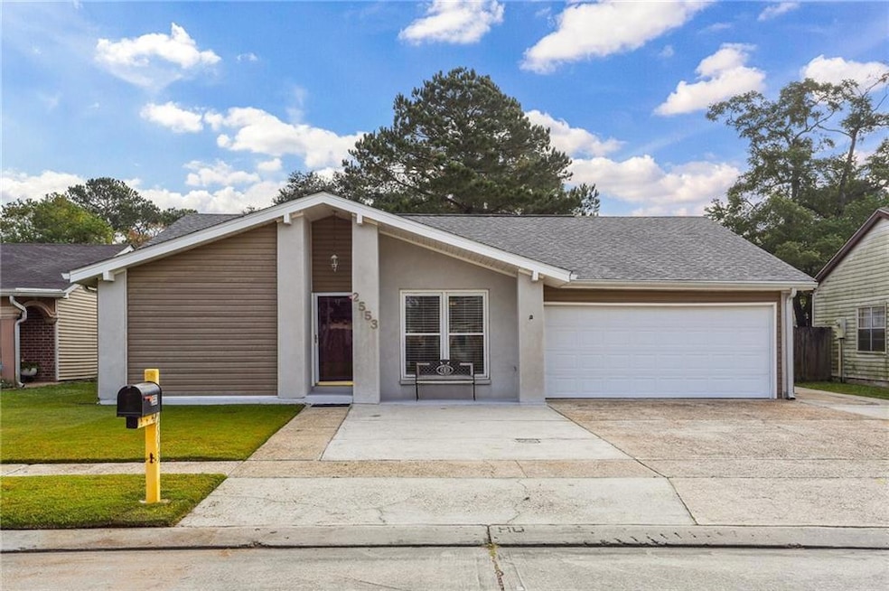 2553 E Catawba Dr, Harvey, LA 70058 - photo 1