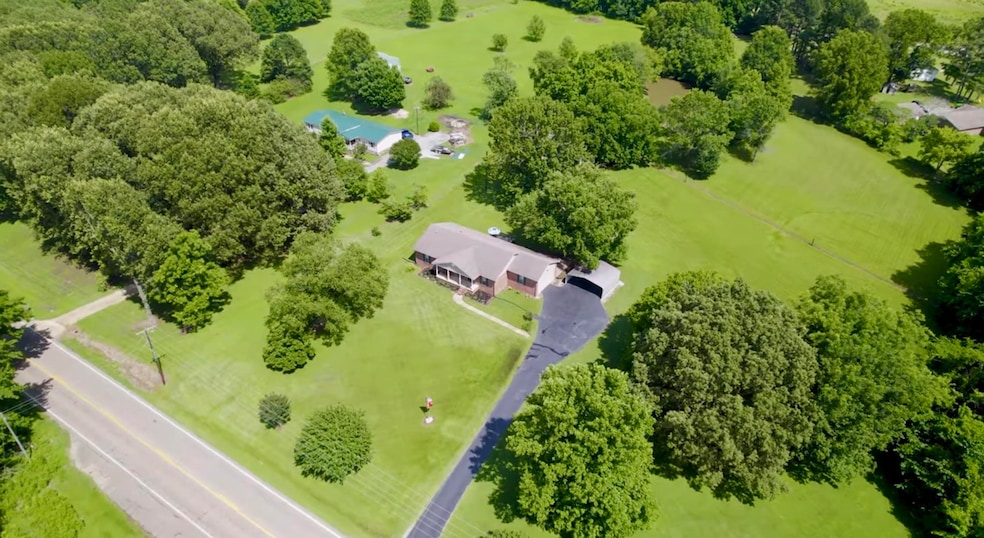 For Sale $349,900 • Co-Listing Agent