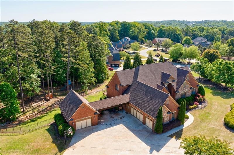 Sold $910,000 • Co-Listing Agent