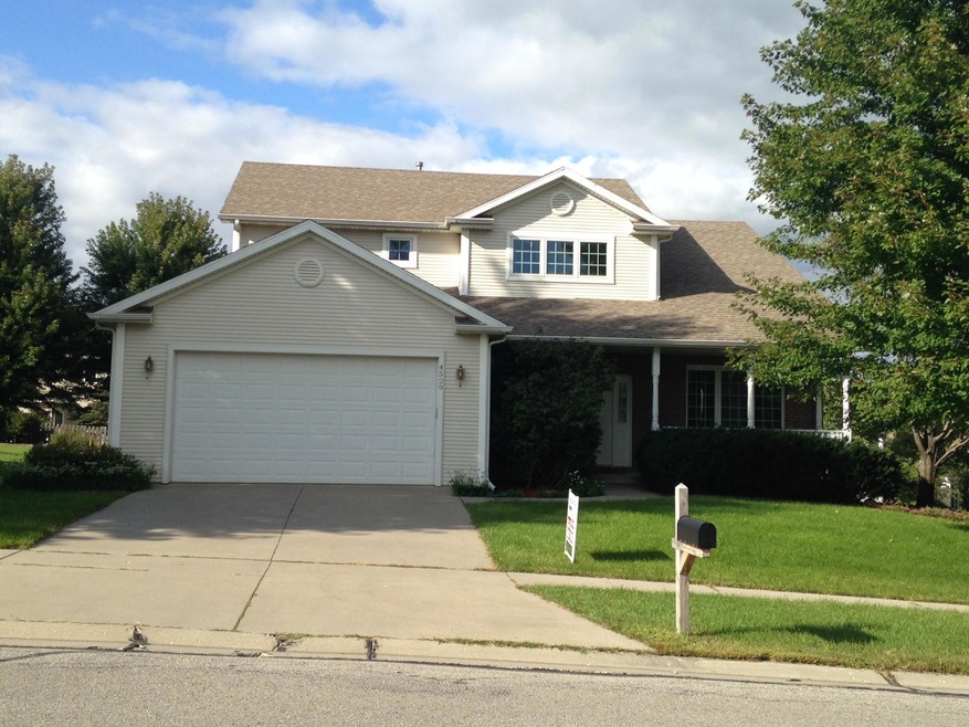 4529 Webster front view