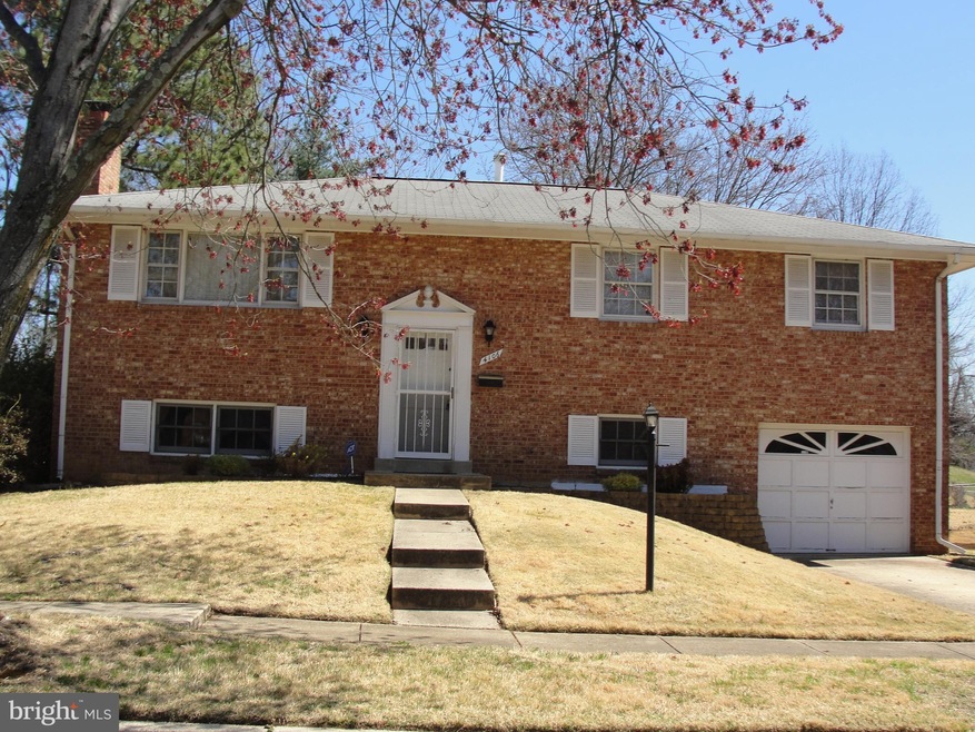 4106 Rocky Mount Dr, Temple Hills, MD 20748 - photo 1