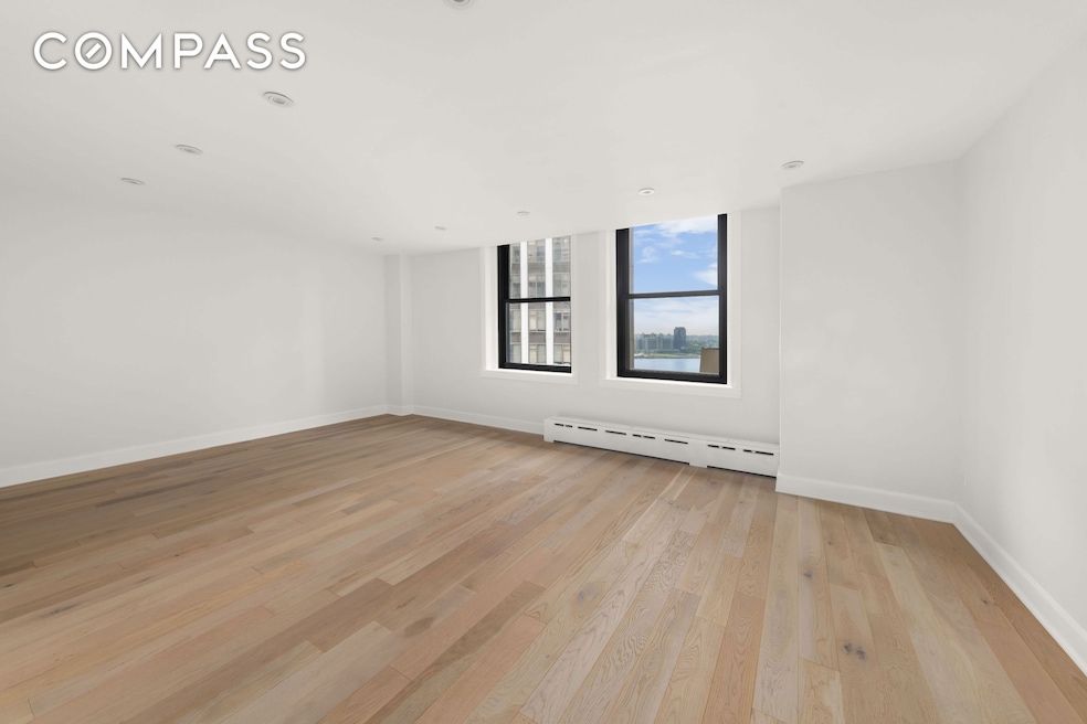 For Sale $624,000 • Co-Listing Agent