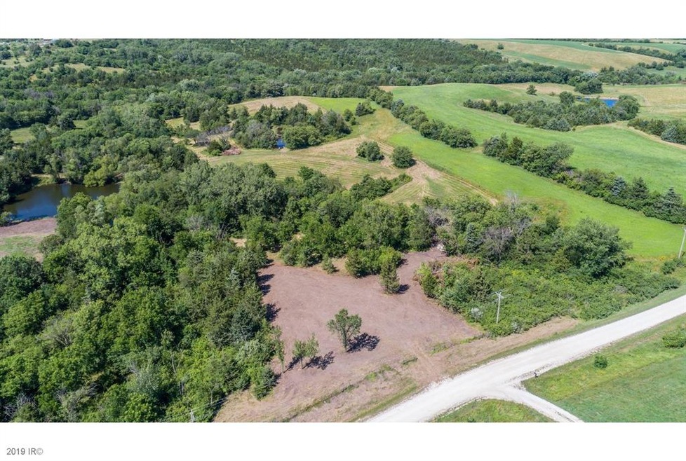 010 Milo St, Osceola, IA 50213 - photo 1