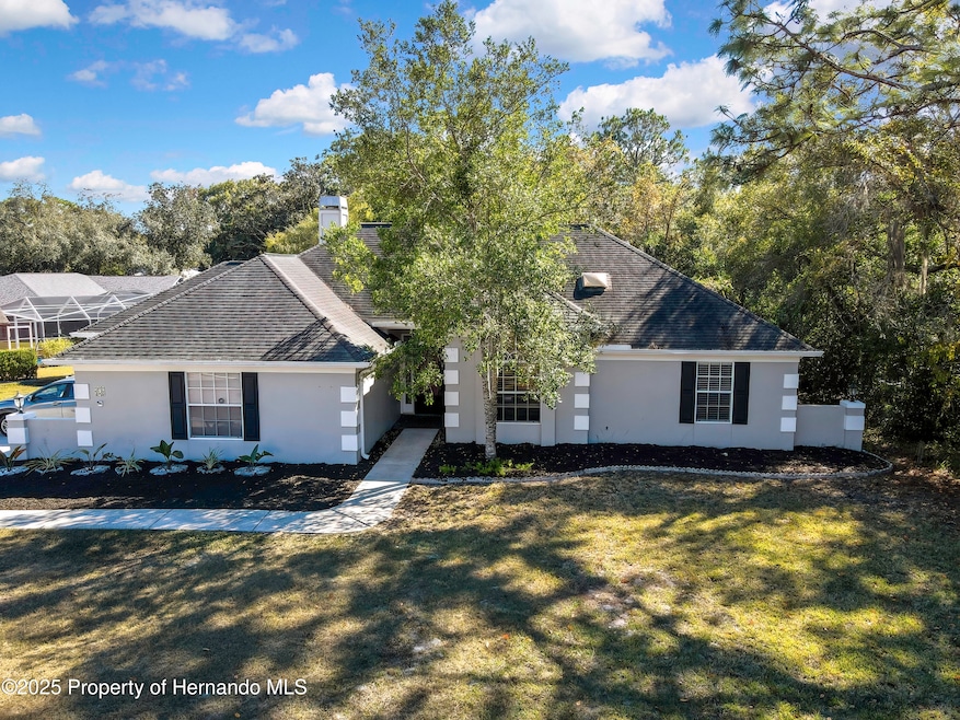 83 Greentree St, Homosassa, FL 34446 - photo 1