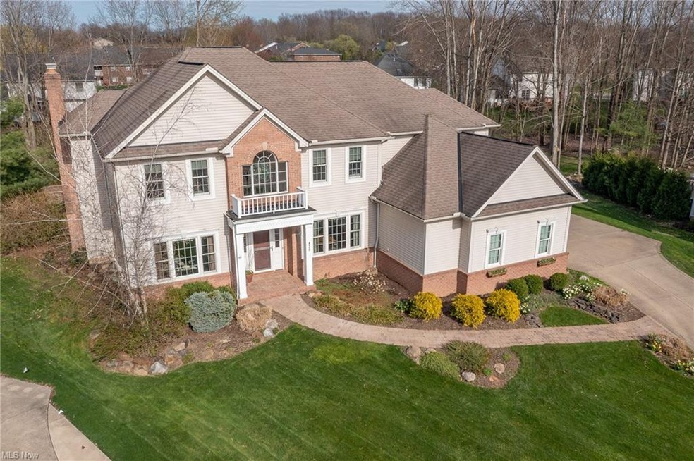 420 Sussex Ct, Aurora, OH 44202 - photo 1