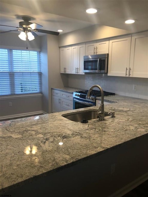 694 E Lake Front Cir, Galloway, NJ 08205 - photo 1