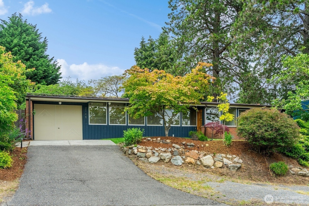 2148 N 115th St, Seattle, WA 98133 - photo 1