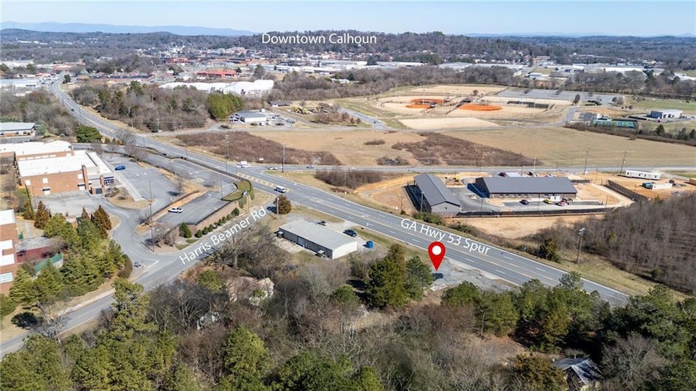 Aerial view looking toward downtown Calhoun, showi