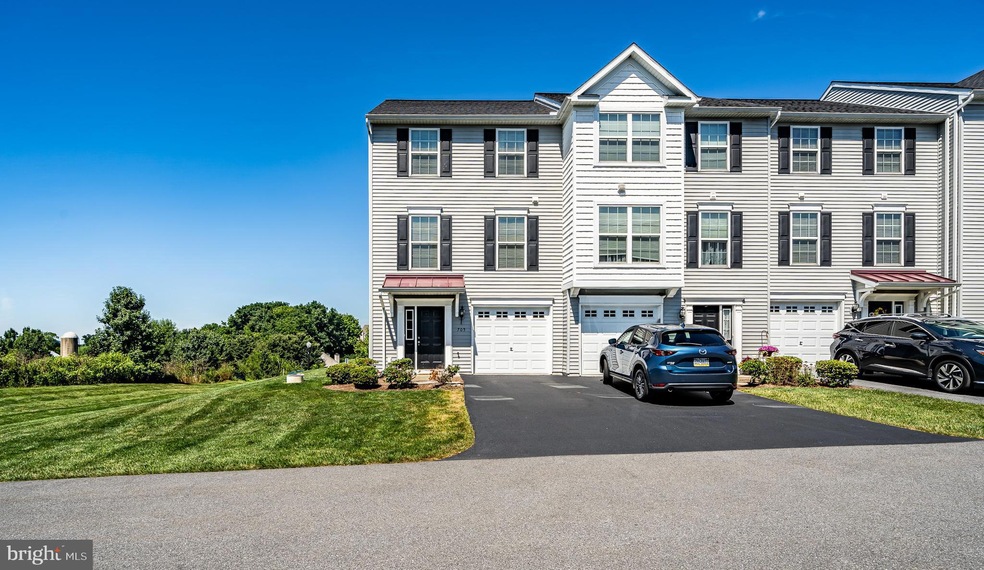 705 Heather Way, Morgantown, PA 19543 - photo 1