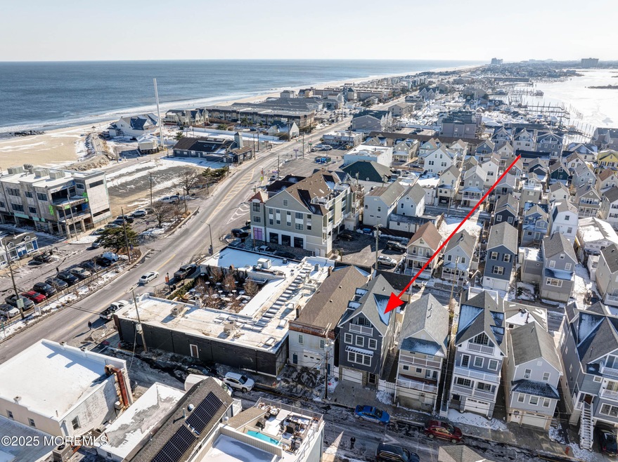 Sold $1,100,000 • Co-Listing Agent