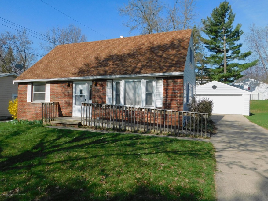 5222 Tulip Ave, Lansing, MI 48911 - photo 1