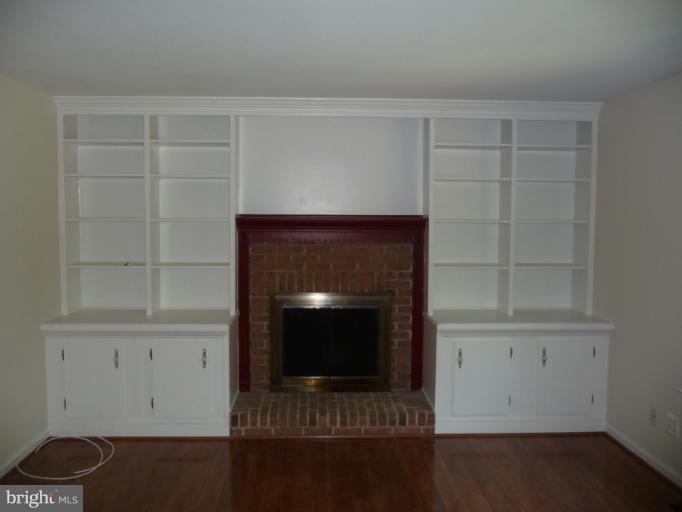 3044 Queensberry Dr, Huntingtown, MD 20639 - photo 1